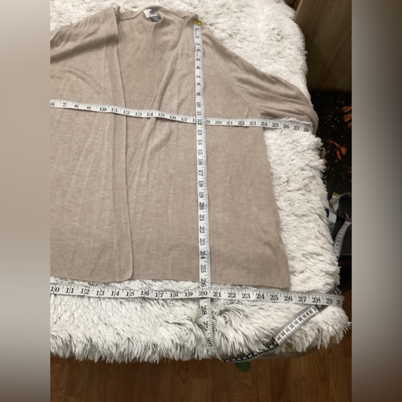 Old Navy light tan lightweight cardigan open front Woman’s size XXL - Picture 8 of 10